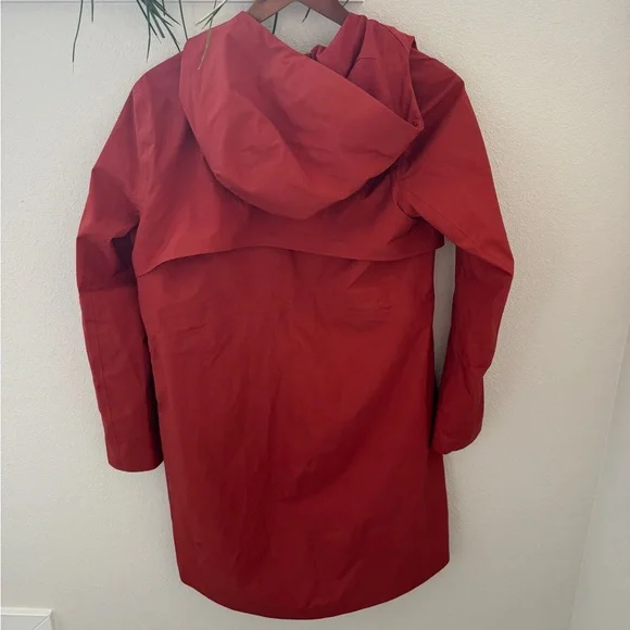 Lululemon rust orange rain, rebel jacket - Picture 5 of 5